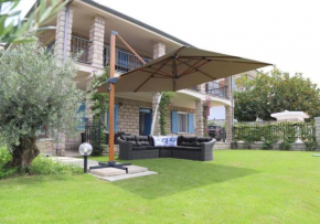 Appartamento in Villa Matilde di 150 Mq - paradiso costiero fronte mare con giardino privato Badesi